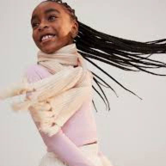 Athleta Girl Chill Out Scarf - Picture 2 of 3